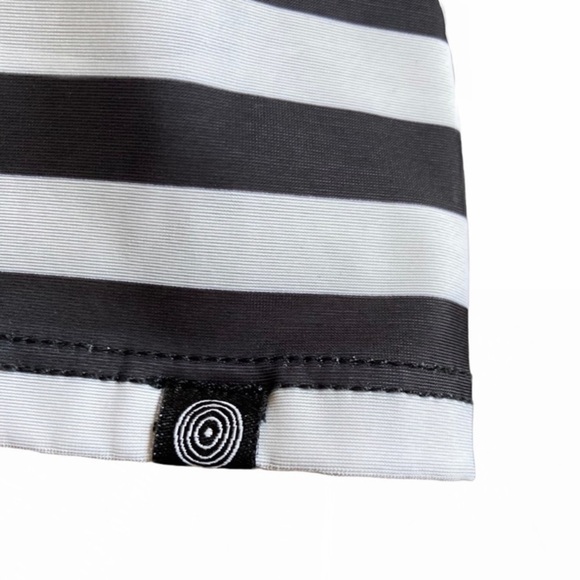 Onzie Black and White Pattern Leggings - Picture 7 of 11